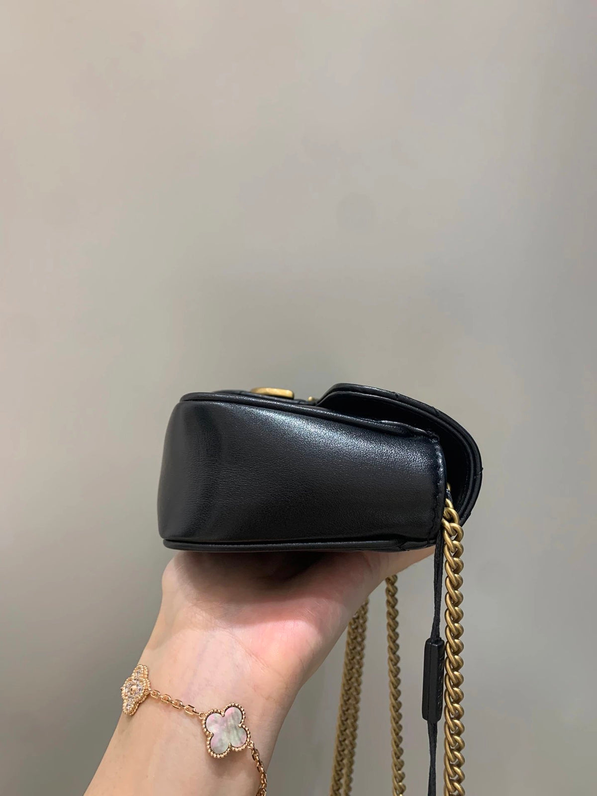 476433 Gold buckle (non-refundable if not a quality problem)