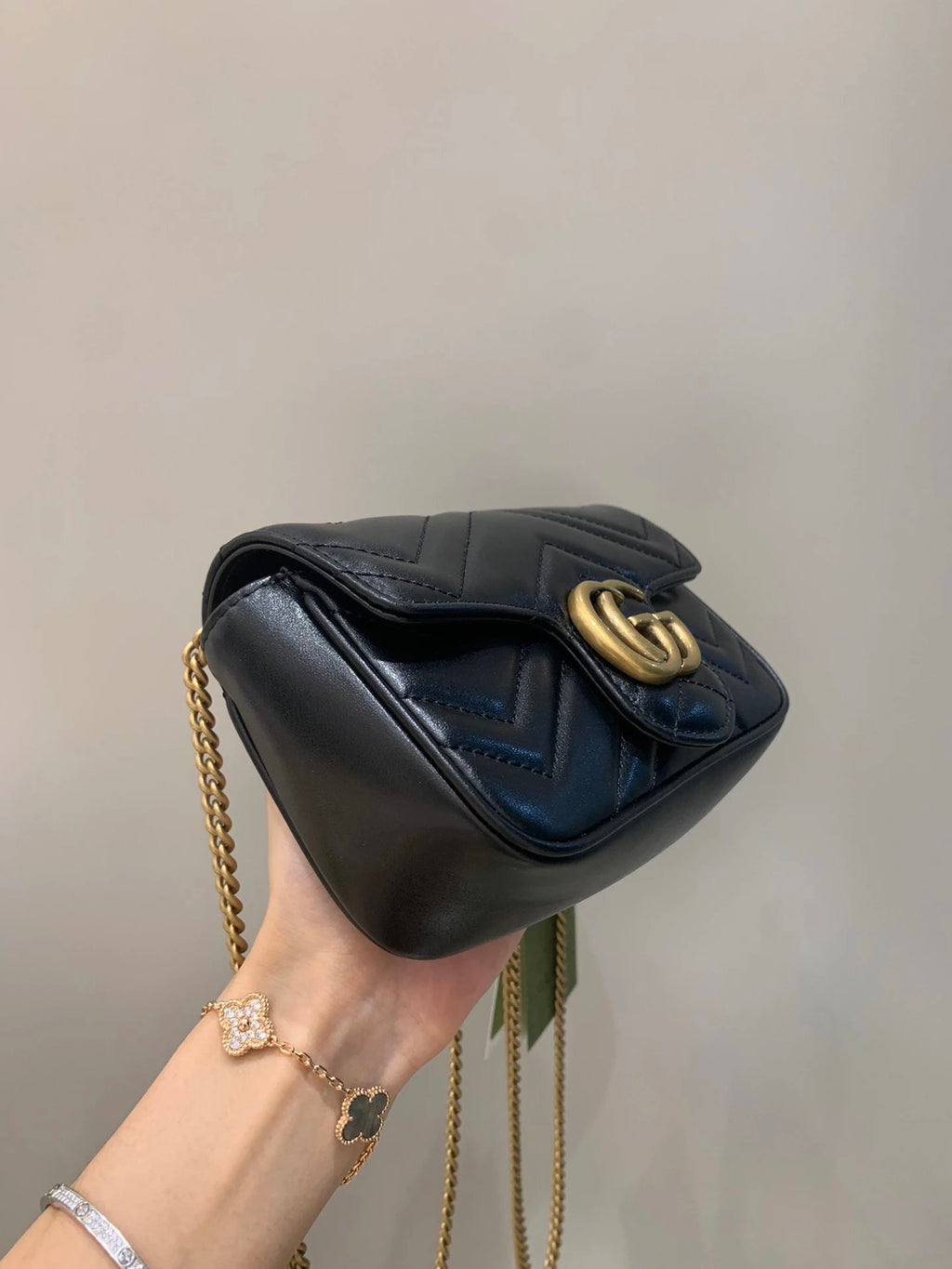 476433 Gold buckle (non-refundable if not a quality problem)