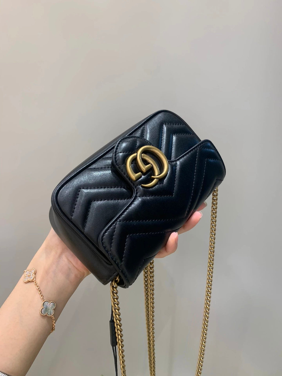 476433 Gold buckle (non-refundable if not a quality problem)